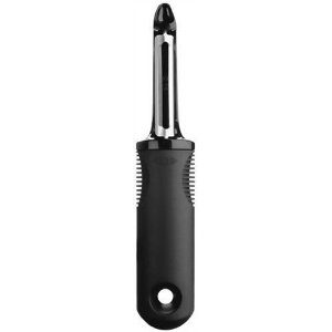 OXO Good Grips Swivel Peeler, Best Vegetable Peelers Reviews - Stainless Steel Vegetable Peelers