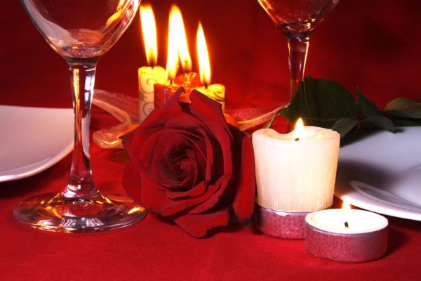 DIY Valentines day candles - Craftionary