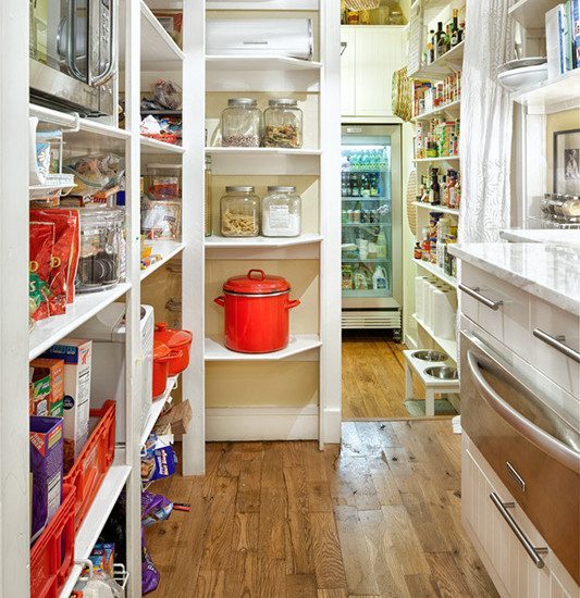http://www.eatwell101.com/wp-content/uploads/2013/01/kitchen-pantry-design-ideas.jpeg
