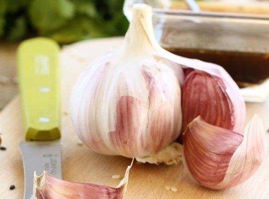 buying-storing-preparing-garlic