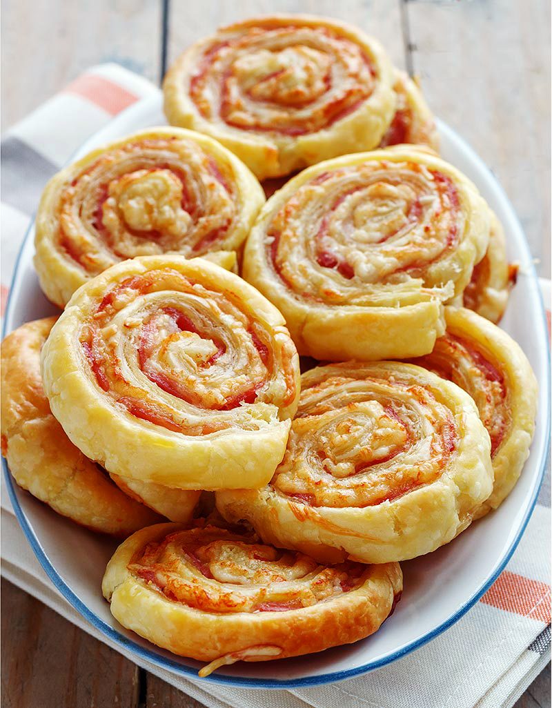 Bacon & Cheddar Puff Pinwheels Recipe — Eatwell101