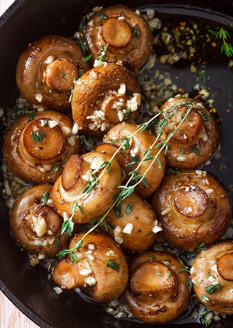 Roasted Mushrooms with Garlic Butter Sauce Recipe — Eatwell101