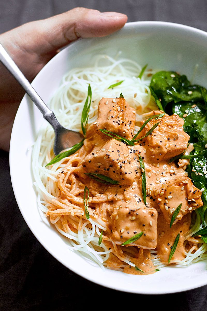 sriracha tahini tofu stir fry
