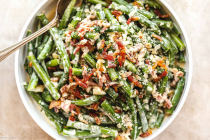 Creamy Parmesan Green Beans Casserole with Bacon