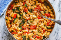 Healthy Tomato Zucchini Pasta recipe