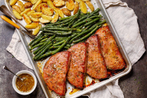 19 Healthy Dinner Recipes Made in a Sheet Pan 
