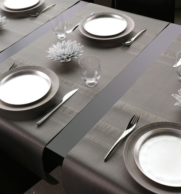 Classic Table Linen Sets Ideas - Tablecloth Sets Ideas - Table Linens Dinner Decoration