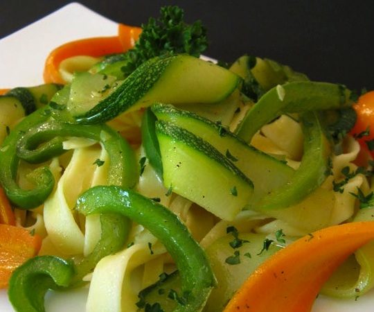 Easy Healthy pasta Recipes for Busy Moms - Fresh Pasta with Crunchy Vegetables Recipe image