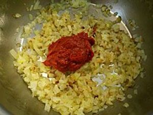 learn to make tomato sauce recipe image