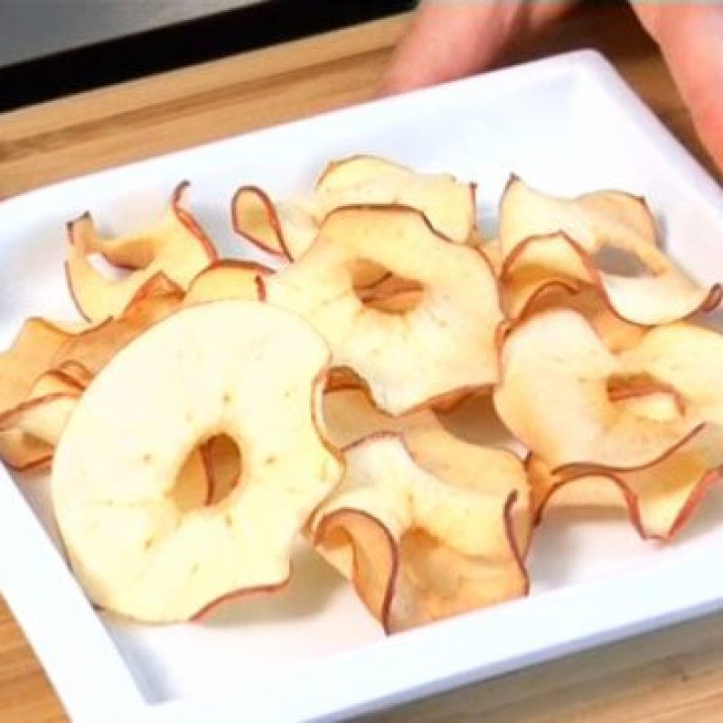 Crispy Apple Chips recipe Healthy Apple Chips Baked Apple Chips