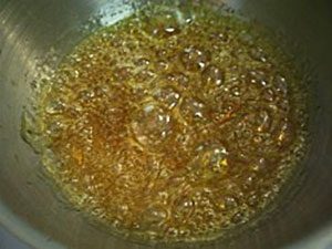 How-to-make-caramel-sauce-recipe---How-to-make-Tarte-