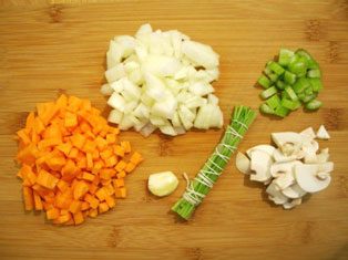 How to Make Wine Marinades &mdash; Steak Wine Marinade Recipe &mdash; Red Wine Marinade &mdash;&nbsp;Easy White Wine Marinade image