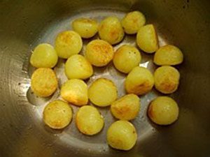 Make Sauteed Potato Balls Recipeipe - potatoes dishes image