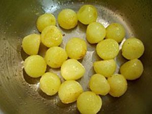 Homemade Sauteed Potato Balls Recipe— simple Potatoes Beads Side Dish image