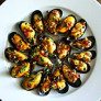 How to Make Mussels - learn to make mussels in pictures thumbnail