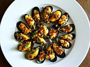 mussel tutorial with pictures - cooking lessons image