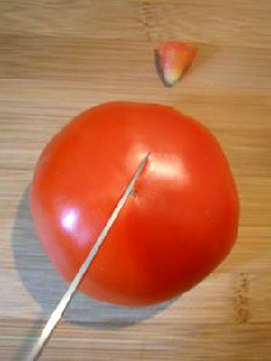 how to blanch tomatoes to peel image