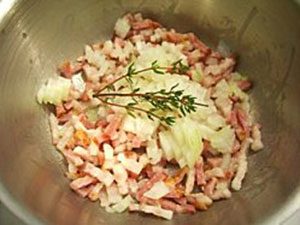 How to make stuffing step by step - learn to cook lean stuffing image