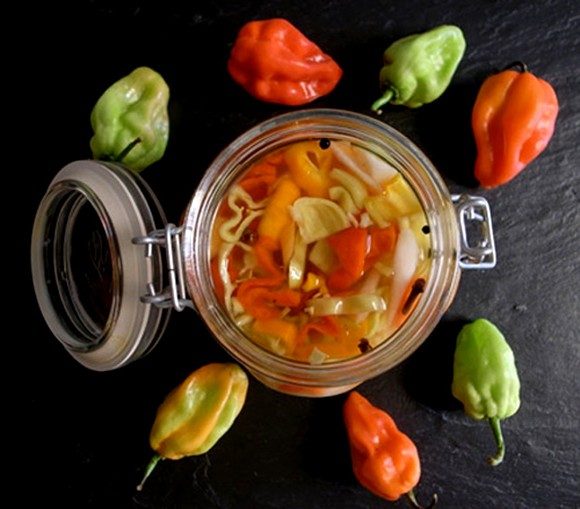 how to make chili pepper sauce at home image