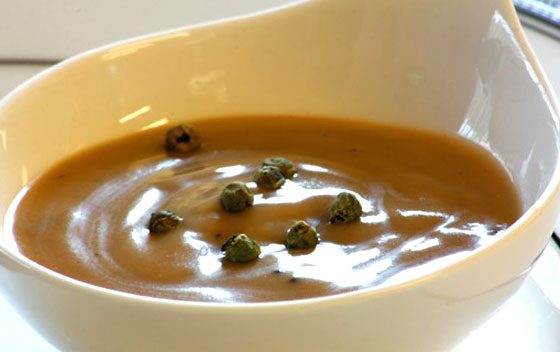 learn to make easy peppercorn sauce recipe image