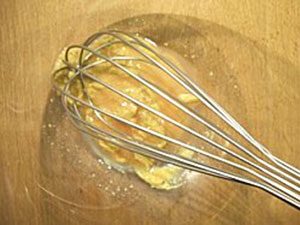 how to prepare tartar sauce - easy quick tartare sauce recipe image