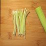 learn to cut leeks in julienne - julienned leek slices thumbnail