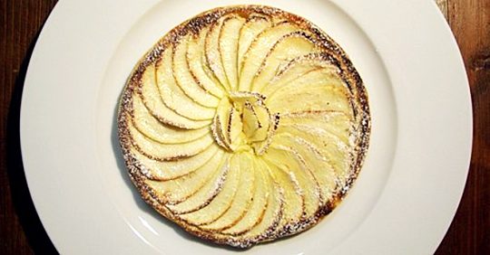 almond cream filling with apple tart step by step image
