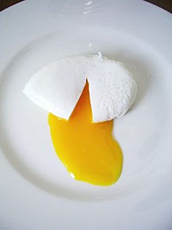 best way to poach an egg