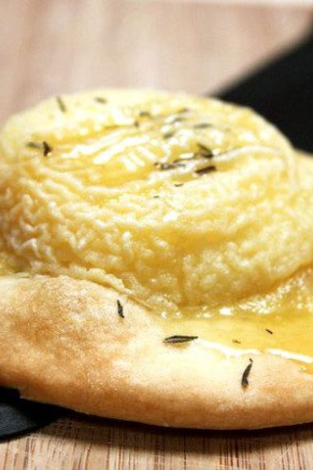 Goat Cheese Toasts Recipe