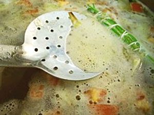 how to cook veal stock for sauces image