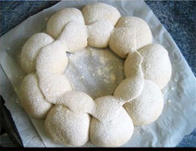 Easy bread ring recipe - Ring bread recipe image