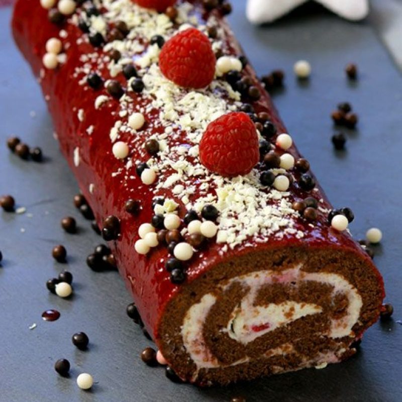 Chocolate Yule Log Recipe — Christmas Log Recipe — Eatwell101