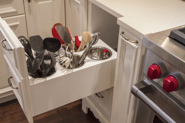 kitchen cabinet organization