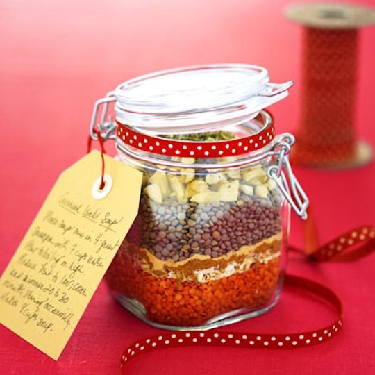 Delicious Food Gifts in a Jar - Curried Lentil Soup
