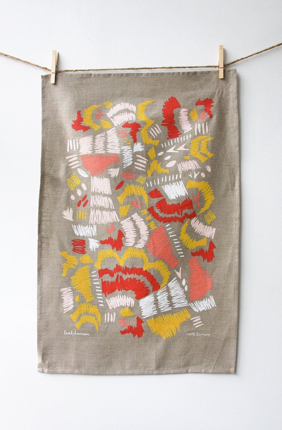 https://www.eatwell101.com/wp-content/uploads/2012/12/linen-tea-towel.jpg