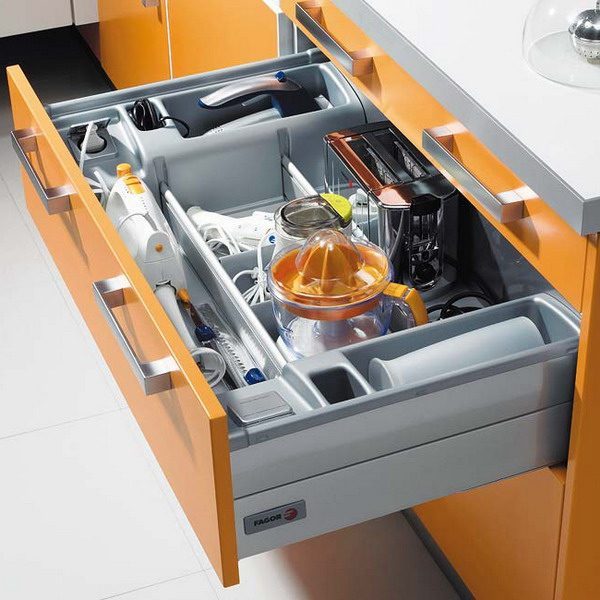 15 Kitchen drawer organizers – for a clean and clutter-free décor  Modern  kitchen design, Custom kitchen cabinets, Kitchen drawer organization