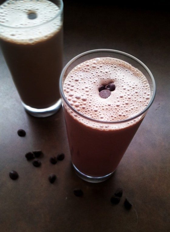 breakfast chocolate oat smoothie photo