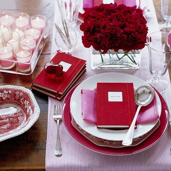 romantic-valentines-day-table-settings-49