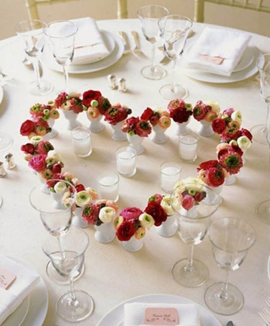 romantic-valentines-day-table-settings-52