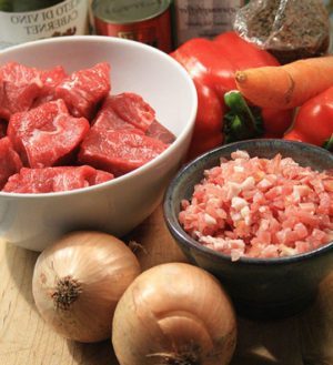 Good Recipe! Slow Cooker Beef Goulash with Cumin & Beer