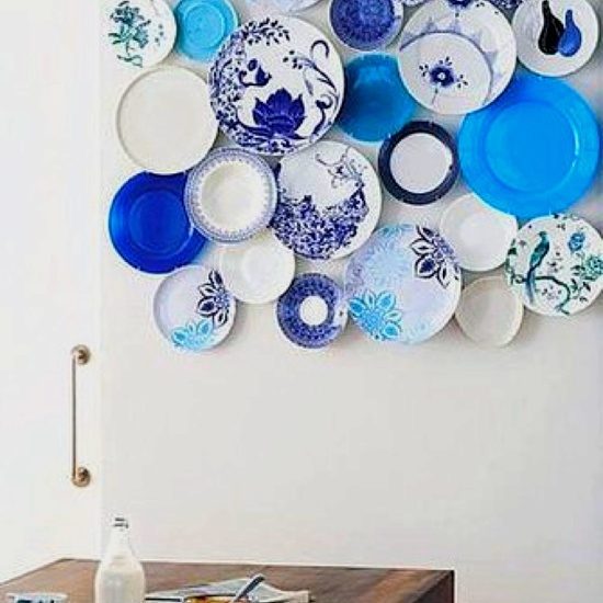 blue-plates-wall-decor