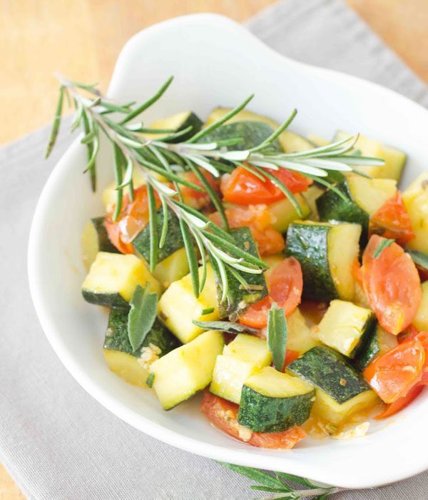 Sauté Tomatoes Zucchini