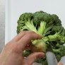 how-to-cut-broccoli-03 thumbnail