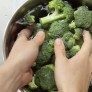 how-to-cut-broccoli-05 thumbnail