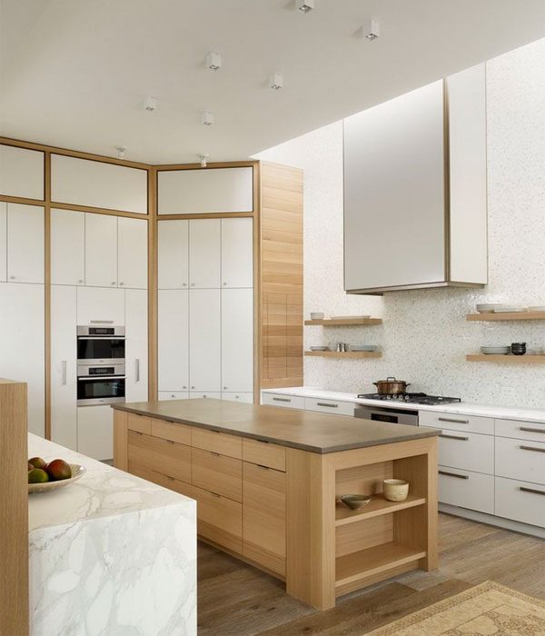 use white and wood in th ekitchen