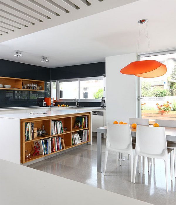 kitchen-orange-accents-j