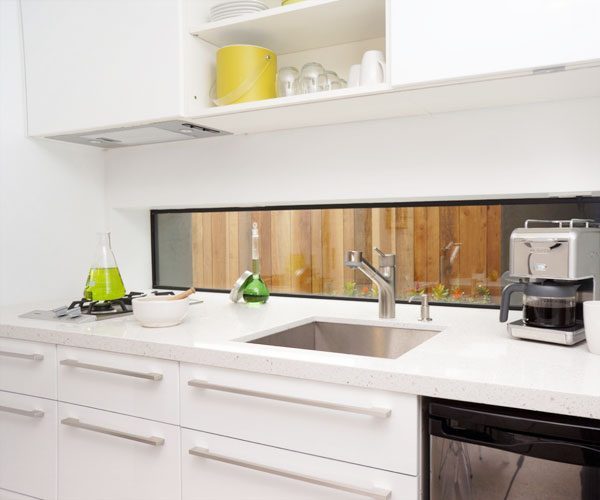 modern-white-kitchenette-04