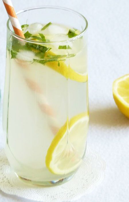 basil lemonade recipe image