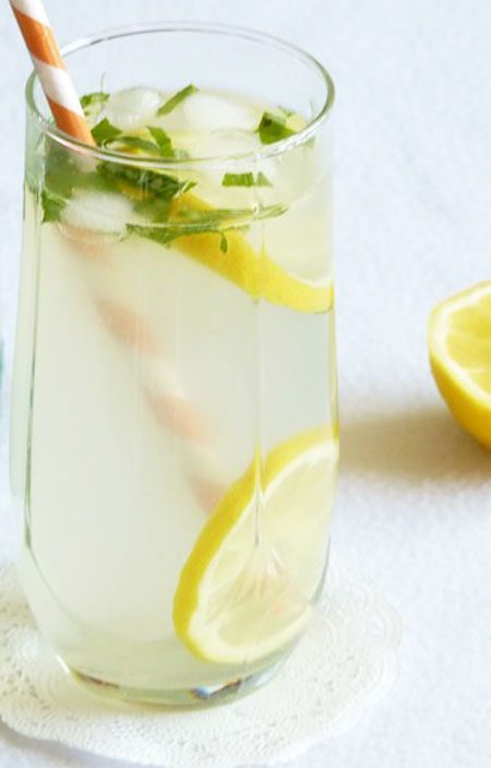 basil lemonade recipe image