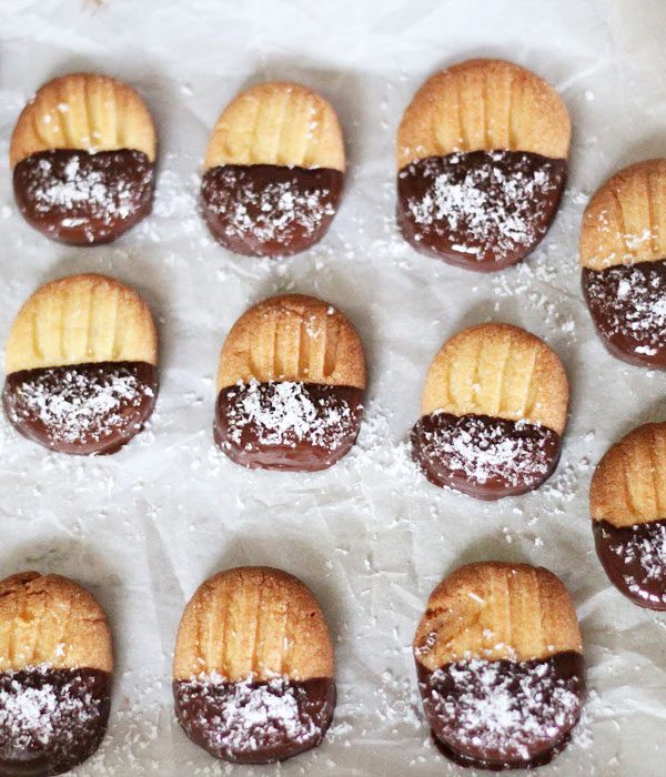 Chocolate Dipped Cookies